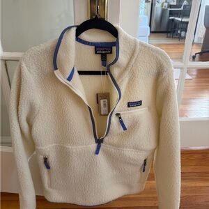Patagonia Cream and Blue Fleece Jacket